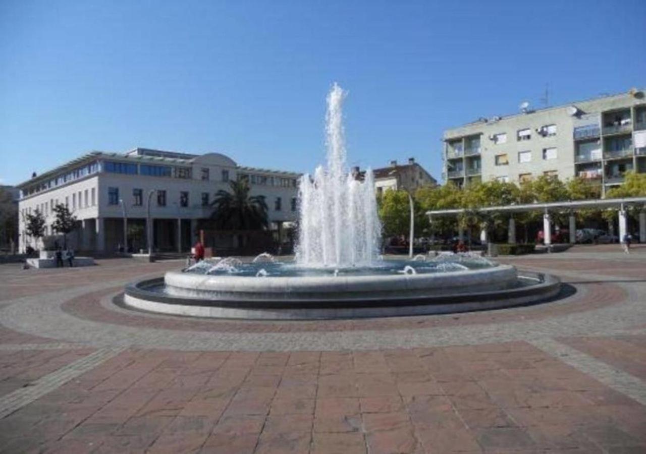 Center Lux Apartment Podgorica Exterior photo